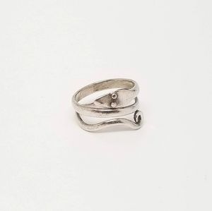 SILVER HANDMADE UNIQUE SNAKE RING